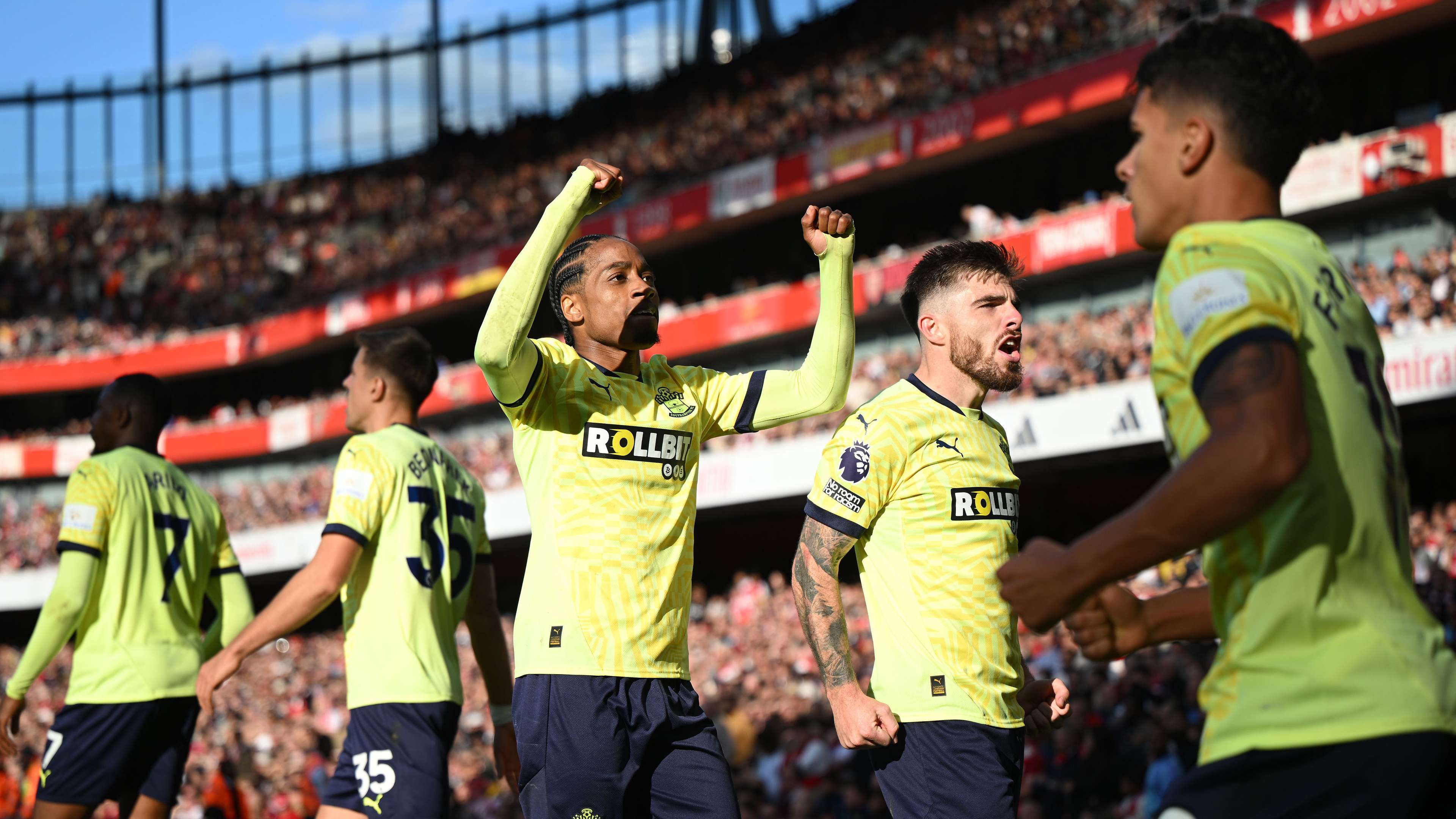 場佔據優勢 場佔據優勢